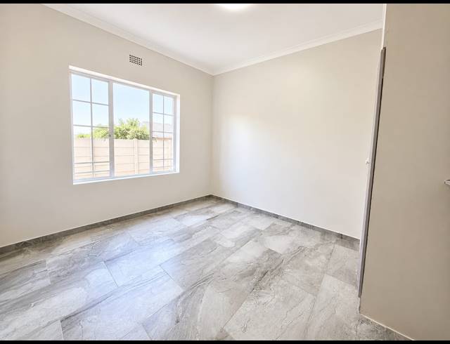 3 BEDROOM HOUSE FOR SALE IN SASOLBURG EXT 12